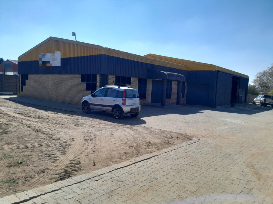 Commercial Property for Sale in Oos Einde North West